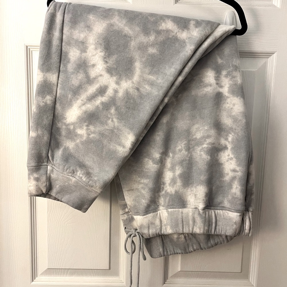 Womens Tie-Dye Sweatpants
